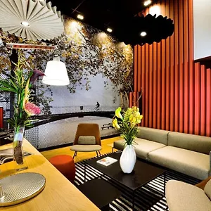 balladins-annecy-cran-gevrier.hotels-rhonealpes.com/